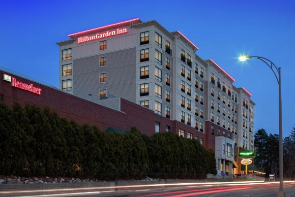 Hilton Garden Inn Troy image 7